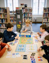 🧠Игровой клуб «Самые УМНЫЕ игры!»