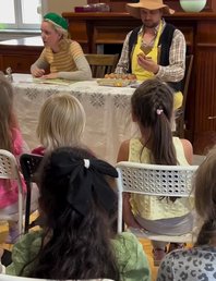 Иммерсивный спектакль-читакль